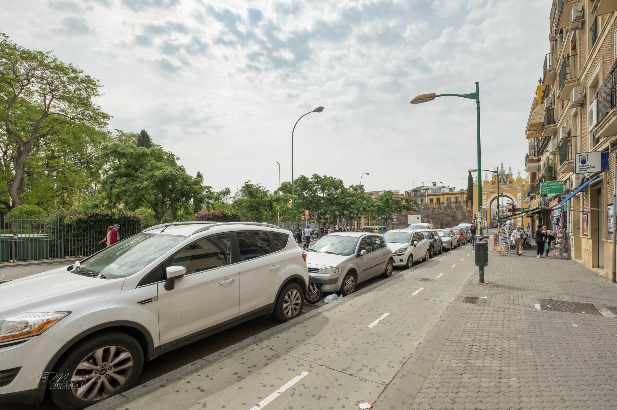 Activa Macarena Lägenhet Sevilla Exteriör bild