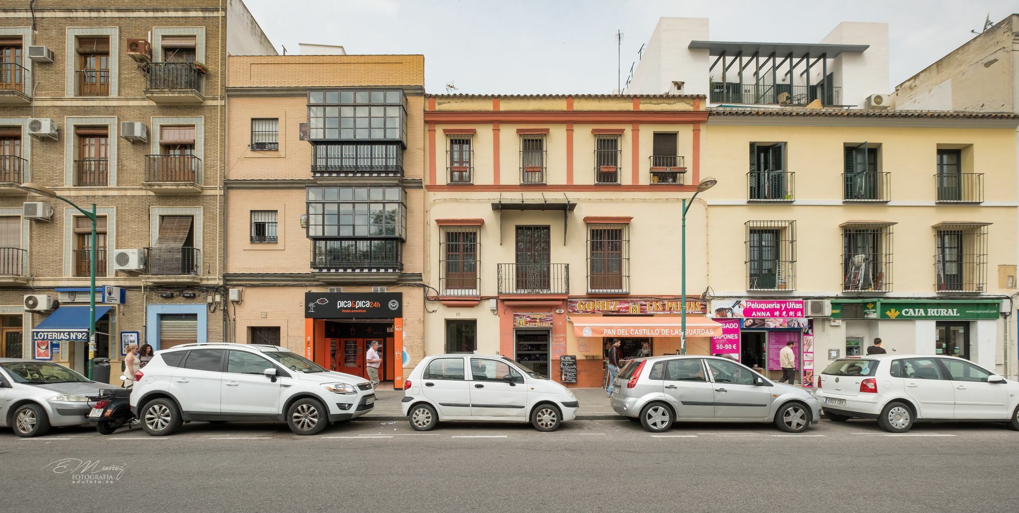 Activa Macarena Lägenhet Sevilla Exteriör bild